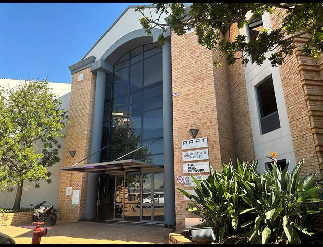 196M² OFFICE TO LET IN SANDTON CENTRAL